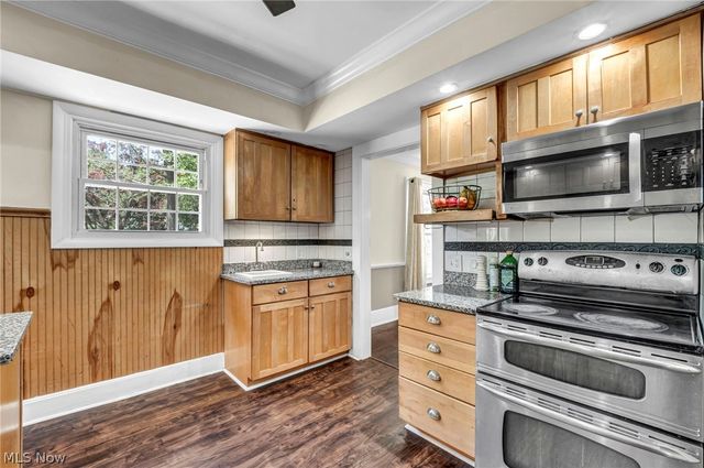 31 Fairfield Road, Painesville Twp, OH 44077