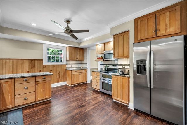 31 Fairfield Road, Painesville Twp, OH 44077