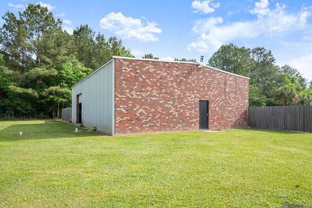 33798 Cane Market Rd, Walker, LA 70785