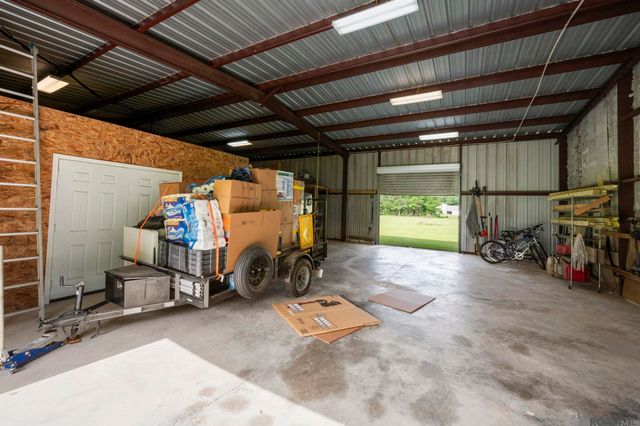 33798 Cane Market Rd, Walker, LA 70785