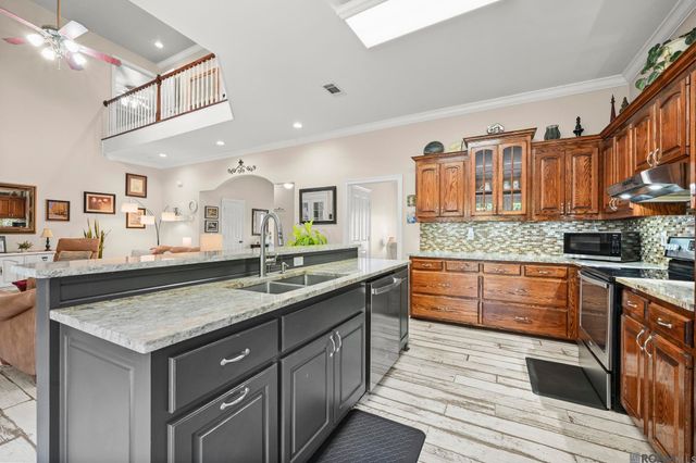 33798 Cane Market Rd, Walker, LA 70785