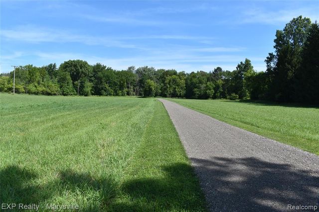 12980 Metcalf Road, Brockway, MI 48097
