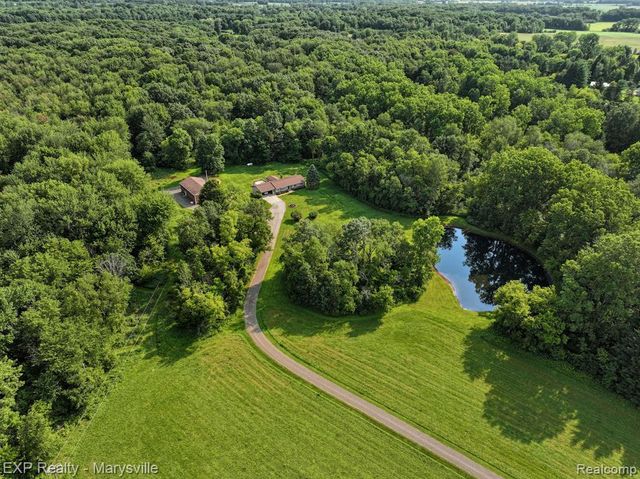 12980 Metcalf Road, Brockway, MI 48097