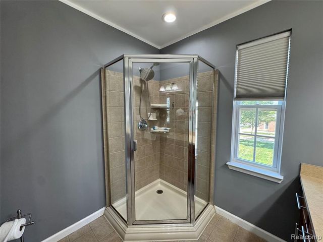 21083 Cooper Drive, Macomb, MI 48044