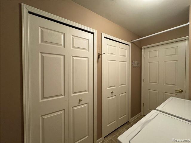 21083 Cooper Drive, Macomb, MI 48044