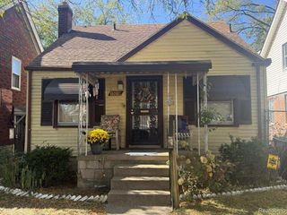 15019 Stansbury Street, Detroit, MI 48227