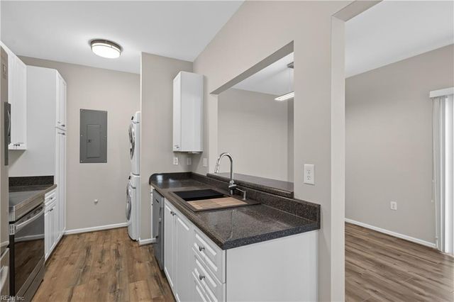 4469 Duffy DR, Virginia Beach, VA 23462