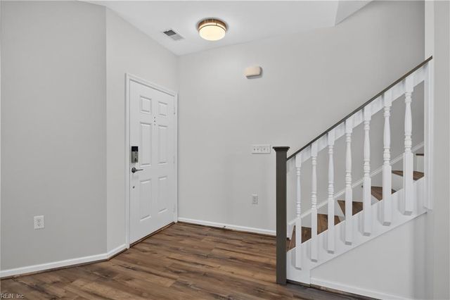 4469 Duffy DR, Virginia Beach, VA 23462