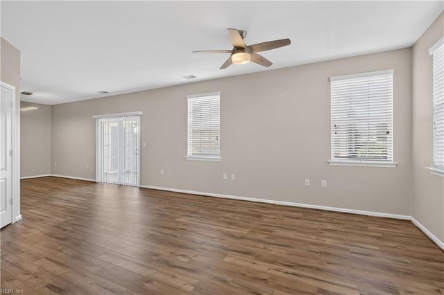 4469 Duffy DR, Virginia Beach, VA 23462