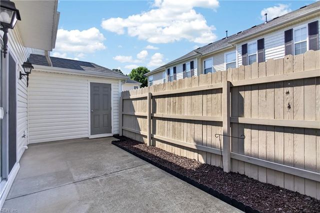 4469 Duffy DR, Virginia Beach, VA 23462
