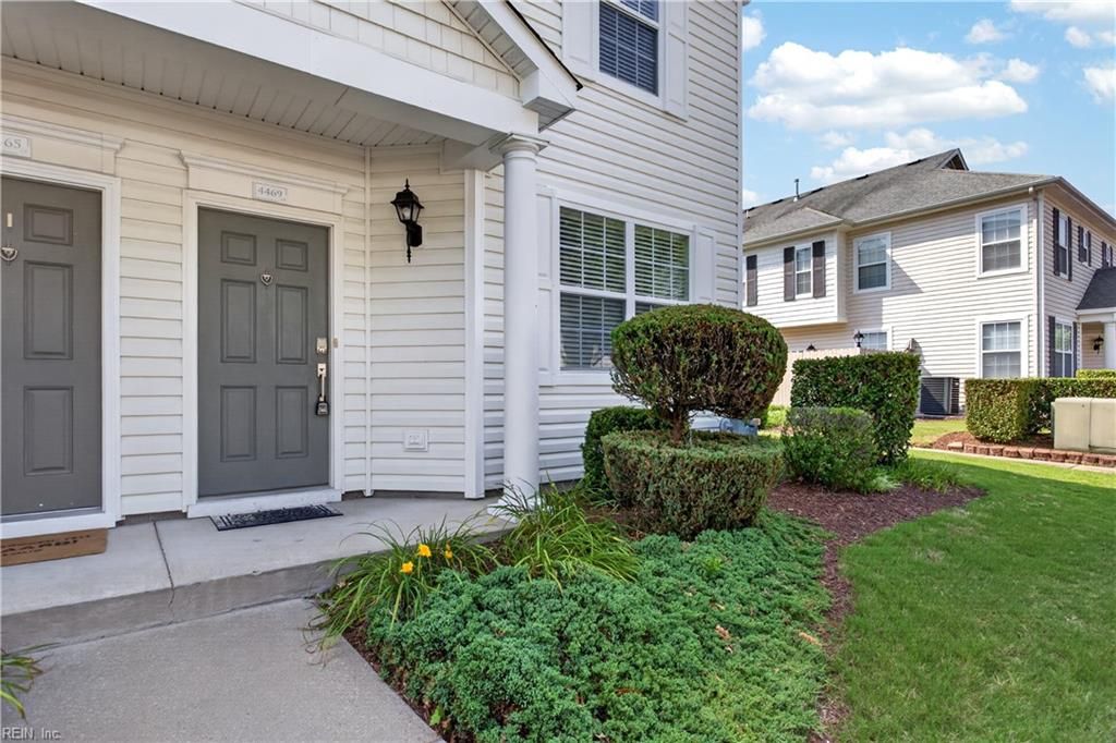 4469 Duffy DR, Virginia Beach, VA 23462