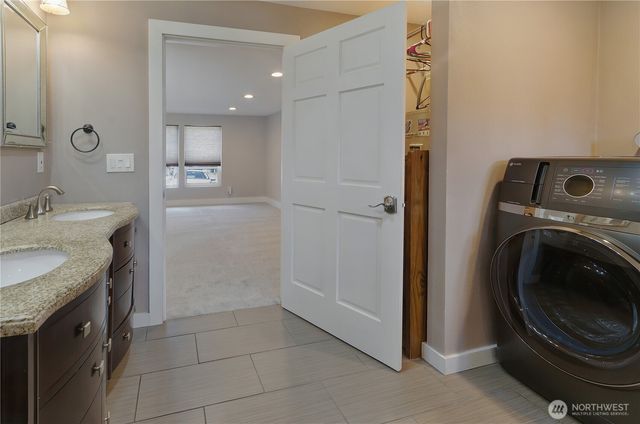 3645 67th Avenue W, University Place, WA 98466