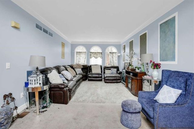 215 Pebblecreek SW Place, South Fulton, GA 30331