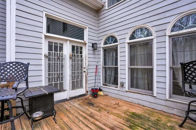 215 Pebblecreek SW Place, South Fulton, GA 30331