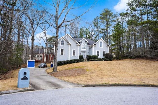 215 Pebblecreek SW Place, South Fulton, GA 30331