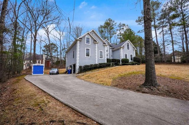 215 Pebblecreek SW Place, South Fulton, GA 30331