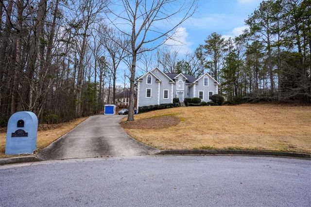 215 Pebblecreek SW Place, South Fulton, GA 30331