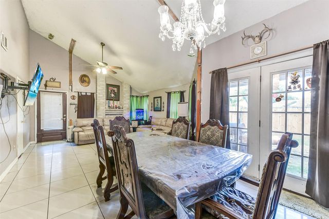 13703 Vickston Lane, Houston, TX 77014