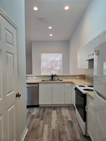 13200 W NEWBERRY ROAD Z145, Newberry, FL 32669