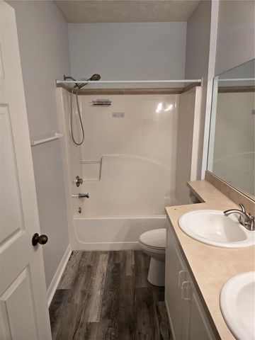 13200 W NEWBERRY ROAD Z145, Newberry, FL 32669