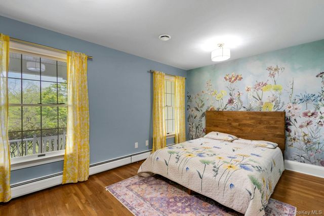 97 Moffat Road, Washingtonville, NY 10992