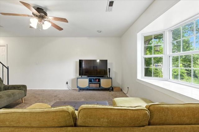 2013 Edgewood Drive, Edmond, OK 73013