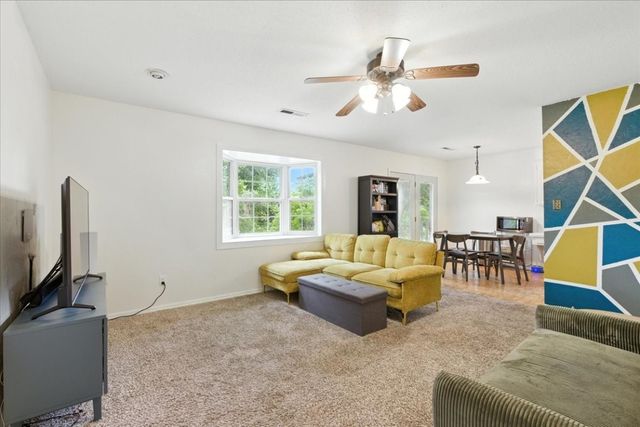 2013 Edgewood Drive, Edmond, OK 73013