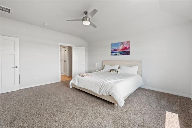 1128 Amistad Loop, College Station, TX 77845