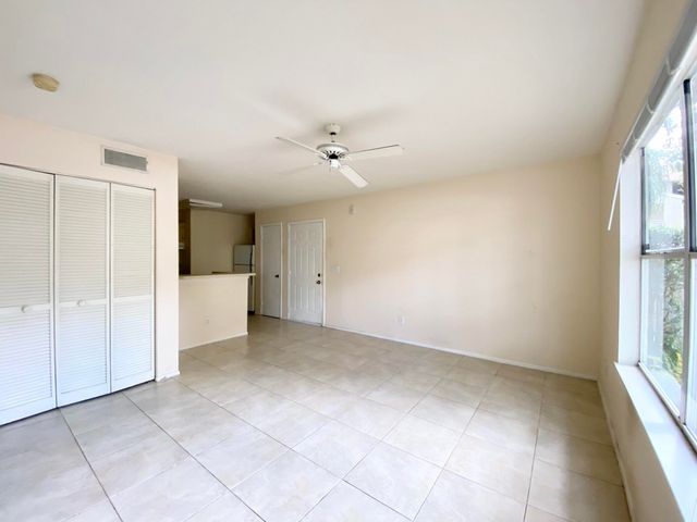 1725 Palm Cove Boulevard 104, Delray Beach, FL 33445