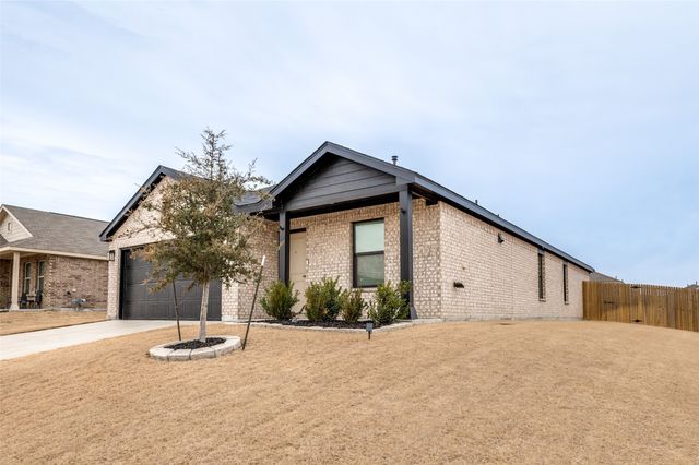 1650 Woodbrook Lane, Hutchins, TX 75141