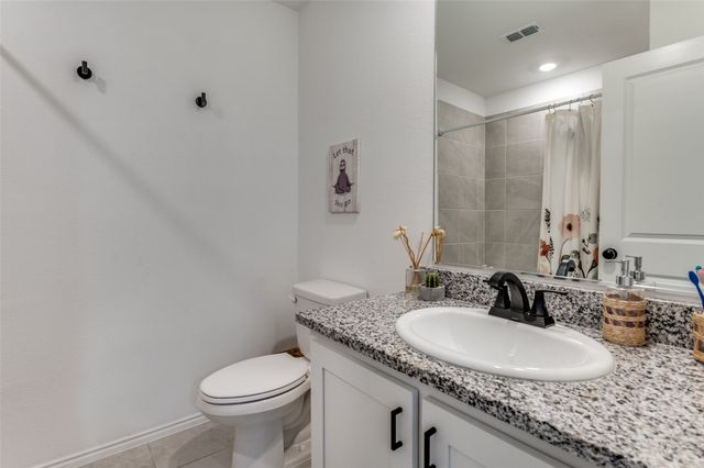 1650 Woodbrook Lane, Hutchins, TX 75141