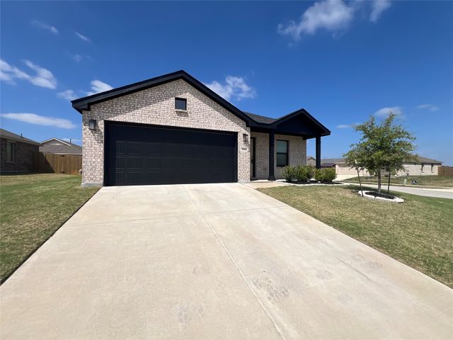 1650 Woodbrook Lane, Hutchins, TX 75141