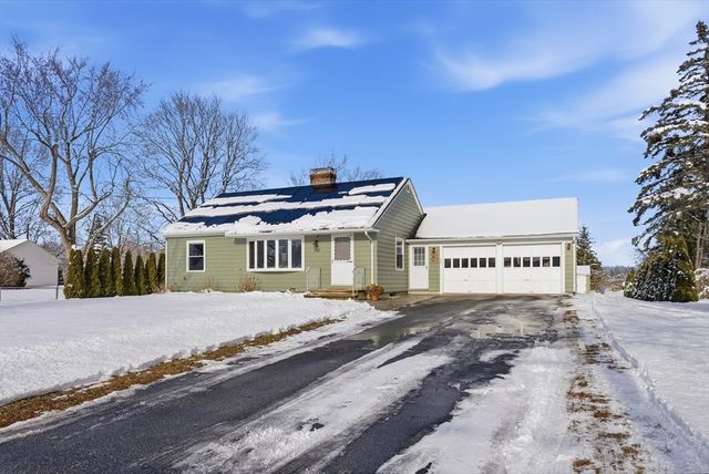750 Amostown Road, West Springfield, MA 01089