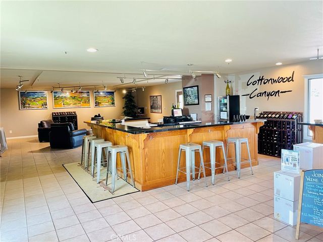 3940 Dominion Road, Santa Maria, CA 93454