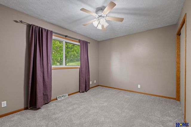 306 N 154th Street, Omaha, NE 68154