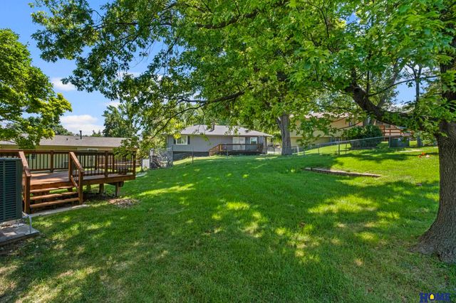306 N 154th Street, Omaha, NE 68154