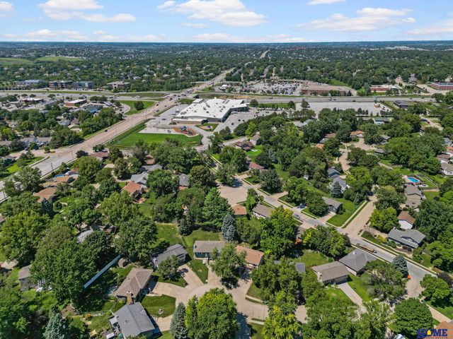 306 N 154th Street, Omaha, NE 68154