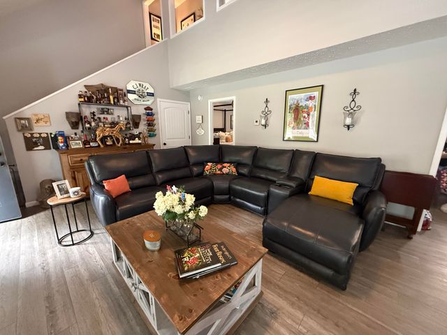 255 Tall Timber Drive, Jamestown, KY 42629