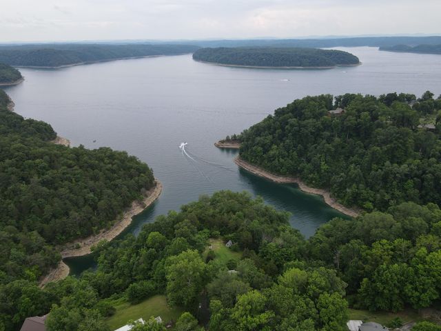 255 Tall Timber Drive, Jamestown, KY 42629