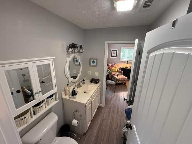 255 Tall Timber Drive, Jamestown, KY 42629