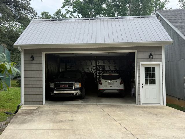 255 Tall Timber Drive, Jamestown, KY 42629