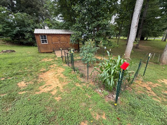 255 Tall Timber Drive, Jamestown, KY 42629