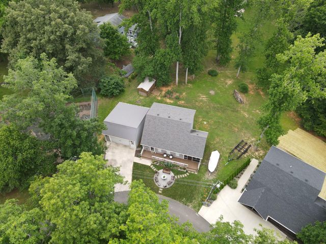 255 Tall Timber Drive, Jamestown, KY 42629