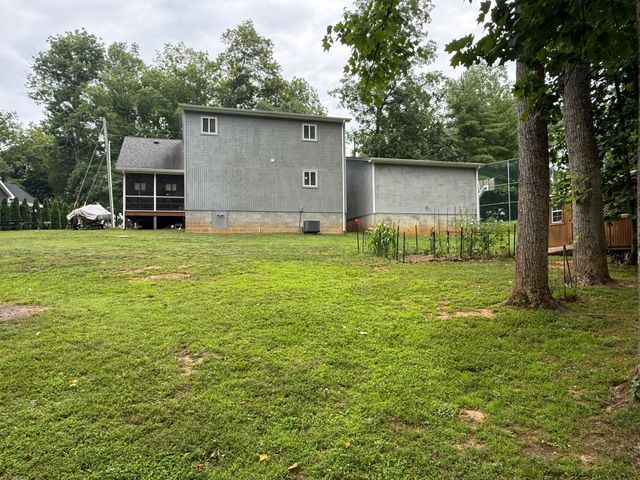 255 Tall Timber Drive, Jamestown, KY 42629