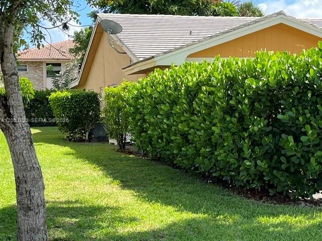 8444 NW 23rd Mnr E, Coral Springs, FL 33065