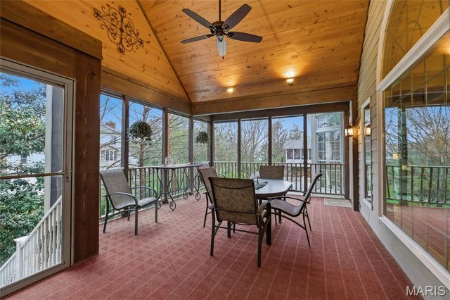 15838 Barons Way Drive, Chesterfield, MO 63017