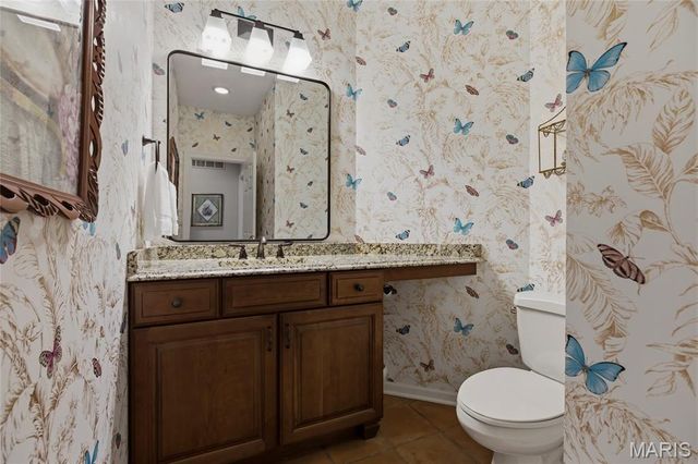 15838 Barons Way Drive, Chesterfield, MO 63017