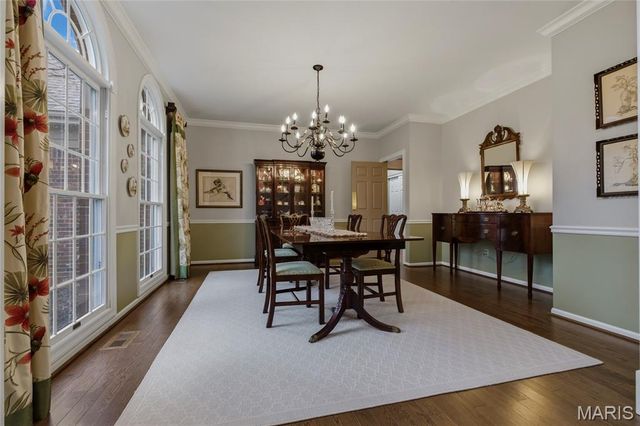 15838 Barons Way Drive, Chesterfield, MO 63017