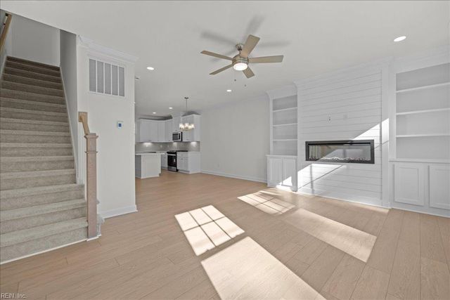 639 22nd ST D, Virginia Beach, VA 23451