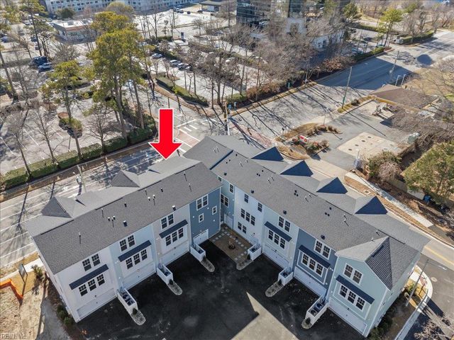 639 22nd ST D, Virginia Beach, VA 23451